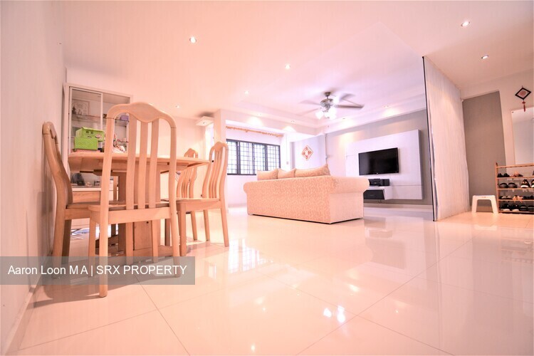 Jurong West Street 64 thumbnail photo